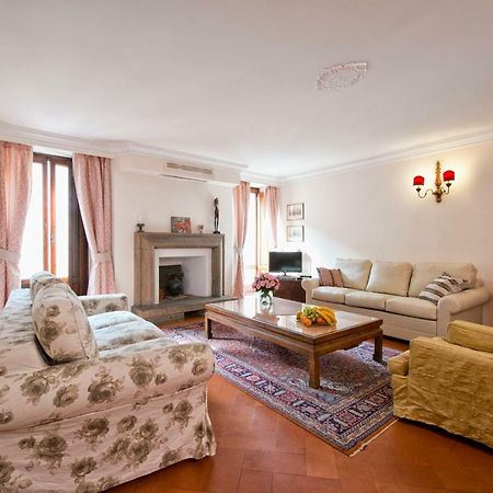Apartment Governo Vecchio Рим Екстериор снимка
